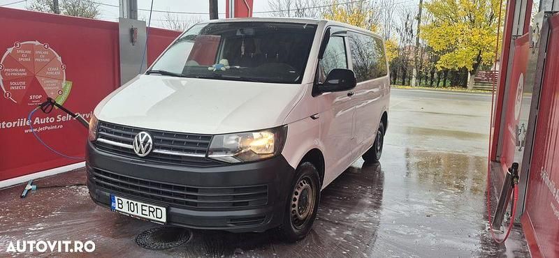 Culoarealb Utilizat 2017 VW Transporter Van | 9.150 EUR (Super Preț) - Imagine 1/4