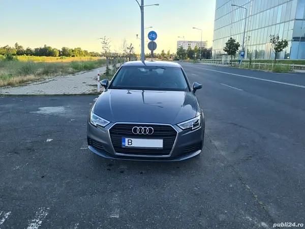 Second-hand Audi A3 116 CP (85 kW) 2018 Gri Hatchback