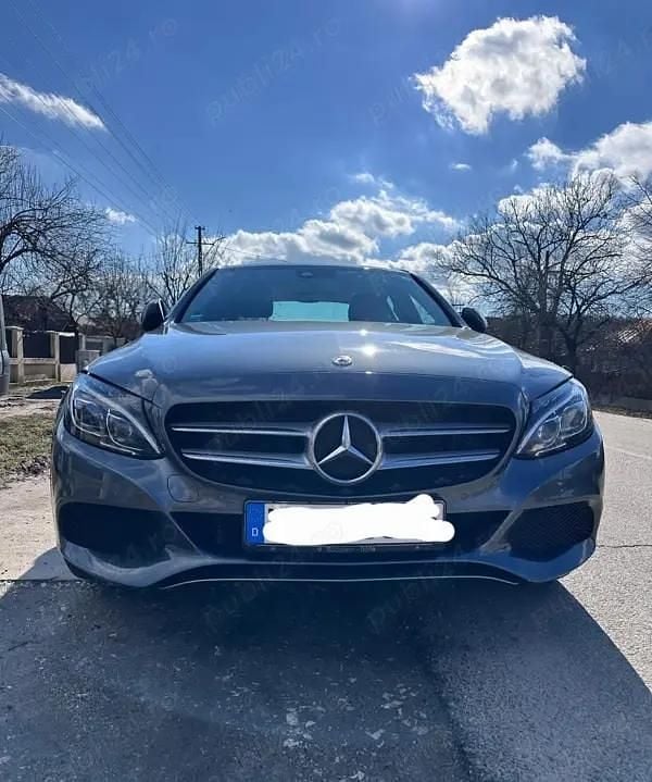 Second-hand Mercedes C250 211 CP (155 kW) 2017 Gri Berlinǎ