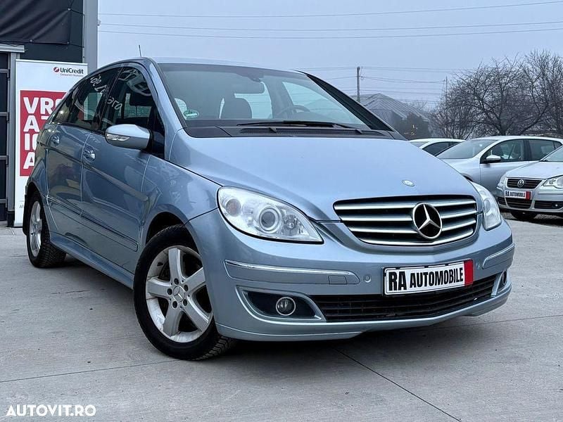 Culoarealte culori Utilizat 2007 Mercedes B200 Sport Edition Monovolum | 3.980 EUR (Preț OK) - Imagine 1/4