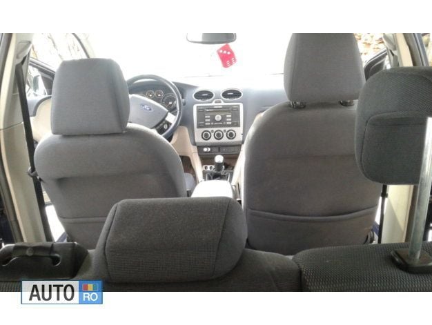 Second-hand Ford Focus 110 CP (80 kW) 2005 Albastru Break