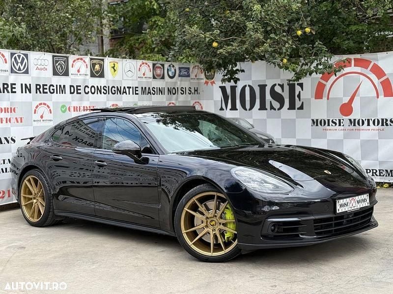 Culoarenegru Utilizat 2018 Porsche Panamera 4 Executive Berlinǎ | 54.990 EUR (Scump) - Imagine 1/4