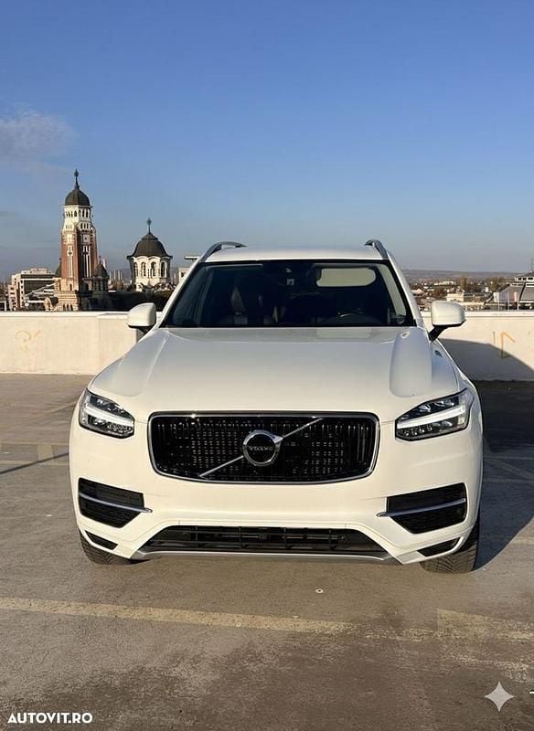 Culoarealb Utilizat 2017 Volvo XC90 Momentum SUV | 25.500 EUR (Preț OK) - Imagine 1/4