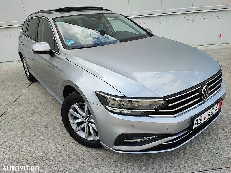 Culoaregri Utilizat 2021 VW Passat Comfortline Break | 14.990 EUR (Preț bun) - Imagine 1/4