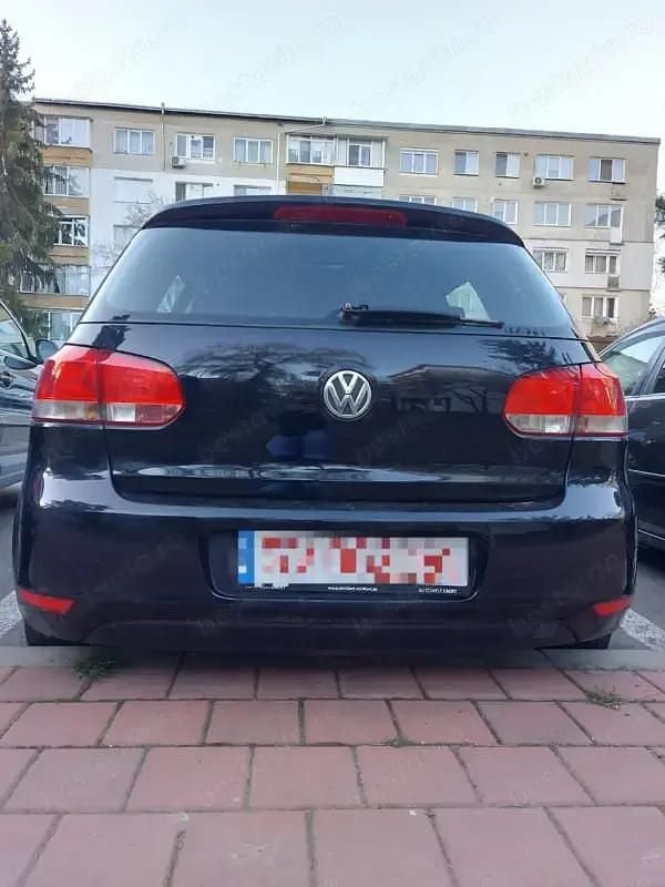 Utilizat 2010 VW Golf VI Hatchback | 3.990 EUR (Preț bun) - Imagine 1/4