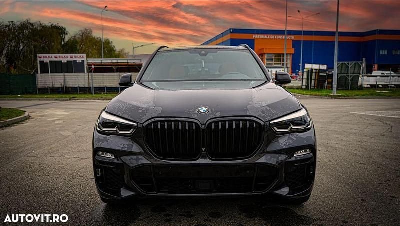 Gri Utilizat 2020 BMW X5 Comfort Edition SUV | 47.900 EUR (Preț bun) - Imagine 1/4