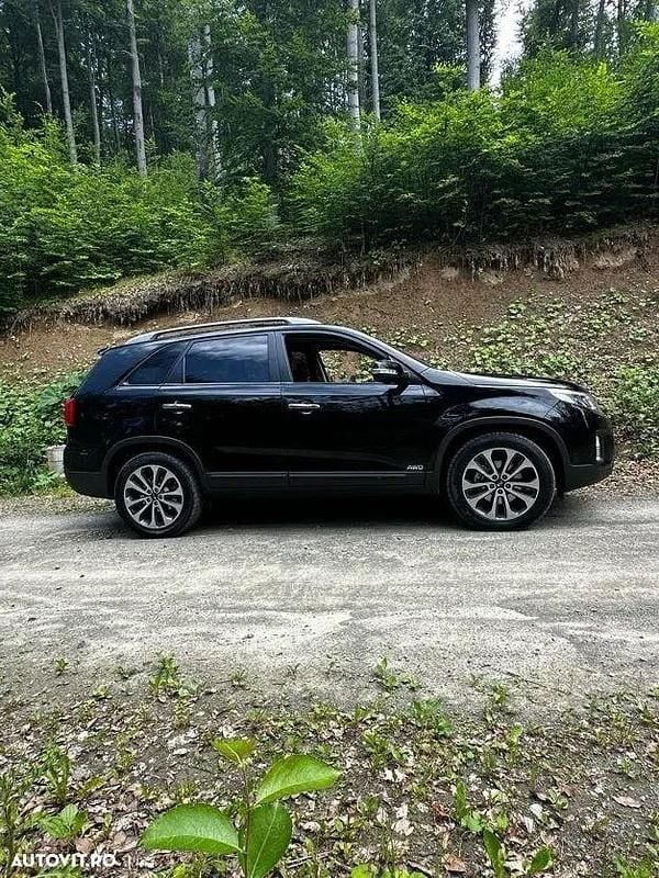Culoarenegru Utilizat 2013 Kia Sorento Platinum Edition SUV | 13.900 EUR (Puțin scump) - Imagine 1/4