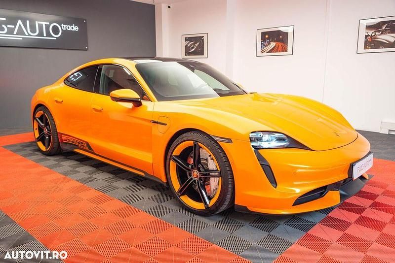 Culoareportocaliu Utilizat 2020 Porsche Taycan Berlinǎ | 59.900 EUR - Imagine 1/4
