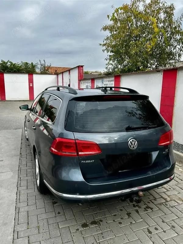 Utilizat 2012 VW Passat Break | 5.190 EUR (Preț bun) - Imagine 1/4
