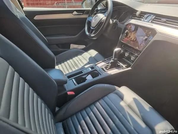 Utilizat 2018 VW Passat Highline Break | 11.750 EUR (Preț OK) - Imagine 1/4