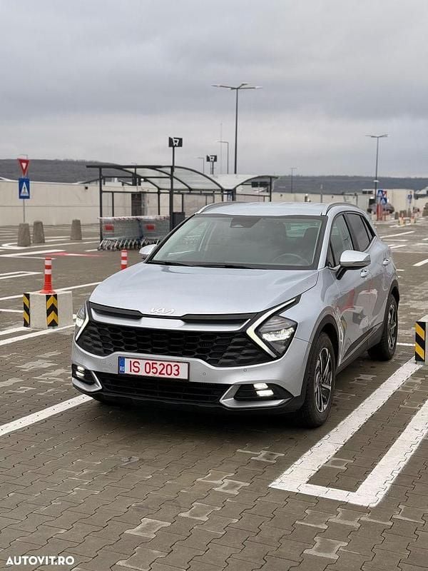 Culoaregri Second-hand 2022 Kia Sportage SUV | 20.150 EUR (Puțin scump) - Imagine 1/4