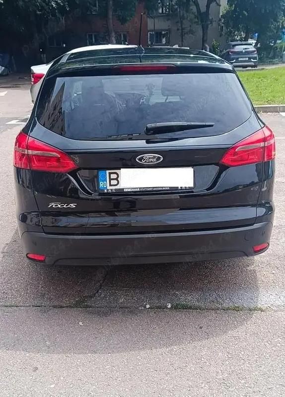 Second-hand Ford Focus 120 CP (88 kW) 2017 Negru Berlinǎ