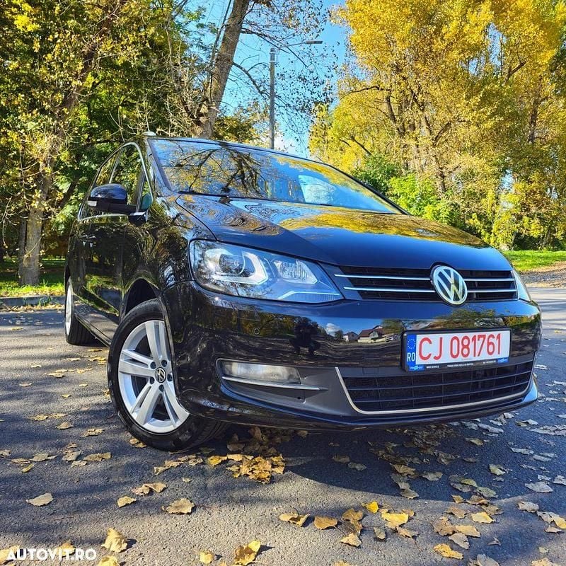 Culoarenegru Utilizat 2017 VW Sharan Monovolum | 17.250 EUR (Preț OK) - Imagine 1/4