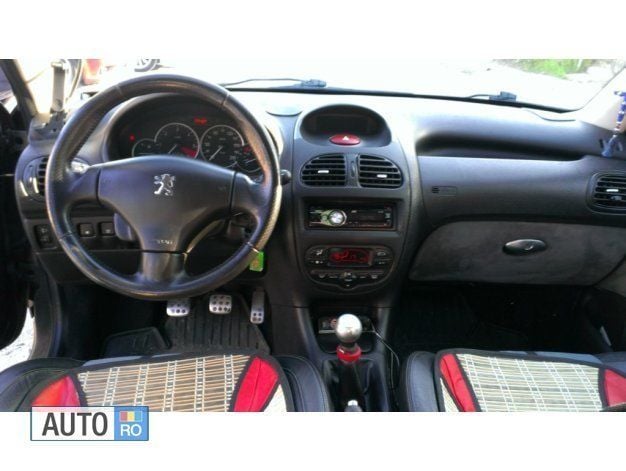 Second-hand Peugeot 206 110 CP (80 kW) 2004 Negru Break