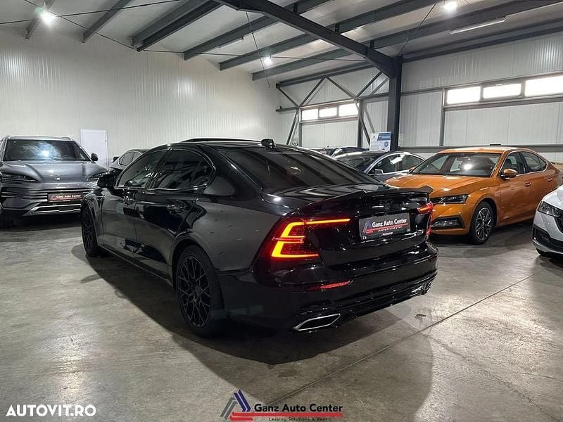 Second-hand Volvo S60 R-Design 190 CP (139 kW) 2020 Culoarenegru Berlinǎ