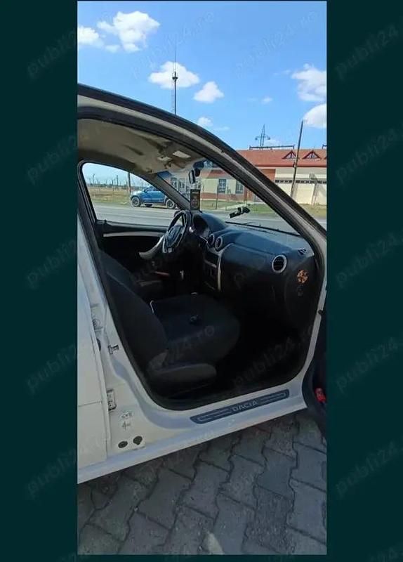 Utilizat 2012 Dacia Logan Berlinǎ | 1.000 EUR (Super Preț) - Imagine 1/4