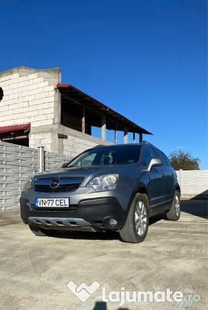 Utilizat 2010 Opel Antara SUV | 4.990 EUR (Preț OK) - Imagine 1/4