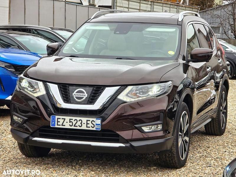 Second-hand Nissan X-Trail Tekna 130 CP (95 kW) 2019 Culoaremaro SUV