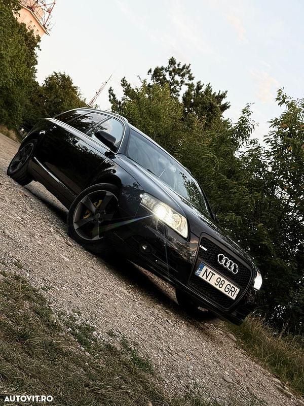 Culoarenegru Utilizat 2006 Audi A6 S-Line Break | 4.100 EUR (Preț bun) - Imagine 1/4