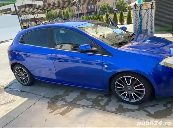Albastru Utilizat 2008 Fiat Bravo Hatchback | 3.499 EUR - Imagine 1/4