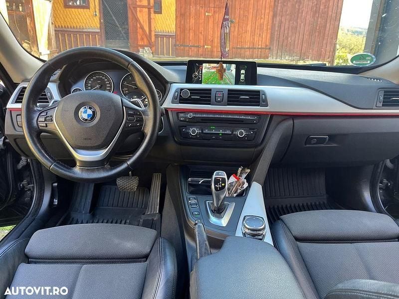 Second-hand BMW 320 190 CP (139 kW) 2015 Culoarenegru Berlinǎ