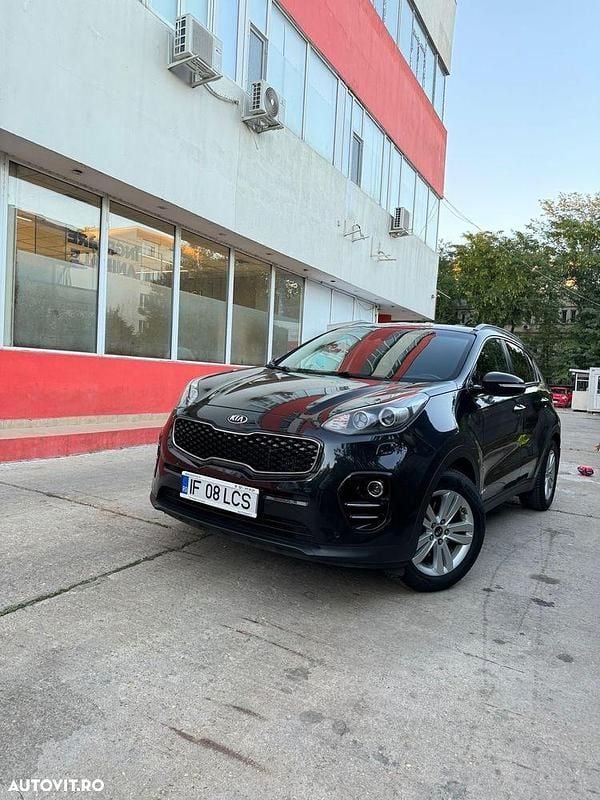 Culoarenegru Utilizat 2017 Kia Sportage Classic SUV | 15.300 EUR (Preț OK) - Imagine 1/4