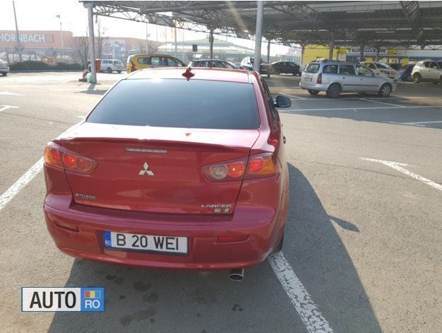 Second-hand Mitsubishi Lancer 160 CP (117 kW) 2008 Rosu Berlinǎ