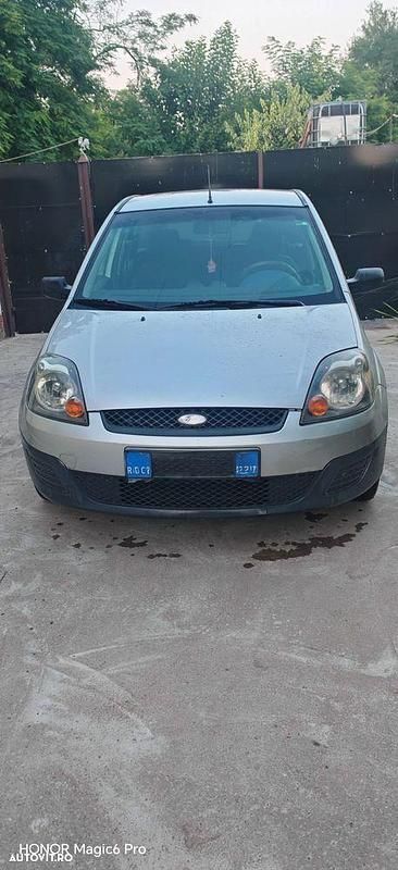 Culoaregri Utilizat 2007 Ford Fiesta | 600 EUR (Preț bun) - Imagine 1/4