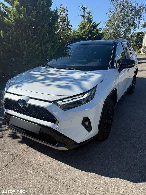 Culoarealb Utilizat 2023 Toyota RAV4 Hybrid Style SUV | 38.900 EUR (Preț bun) - Imagine 1/4