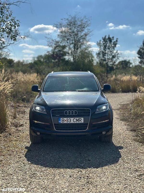Culoarealbastru Utilizat 2006 Audi Q7 SUV | 4.500 EUR - Imagine 1/4