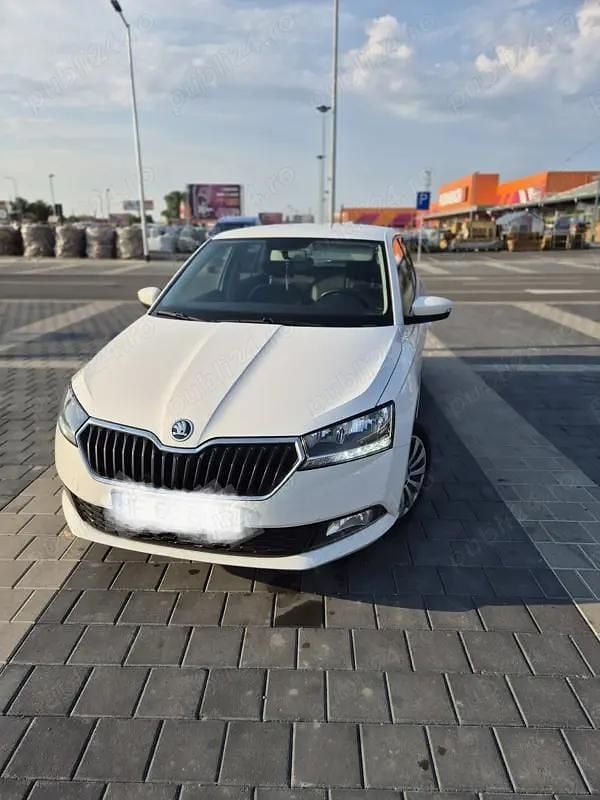 Utilizat 2021 Skoda Fabia Hatchback | 8.099 EUR (Preț bun) - Imagine 1/4