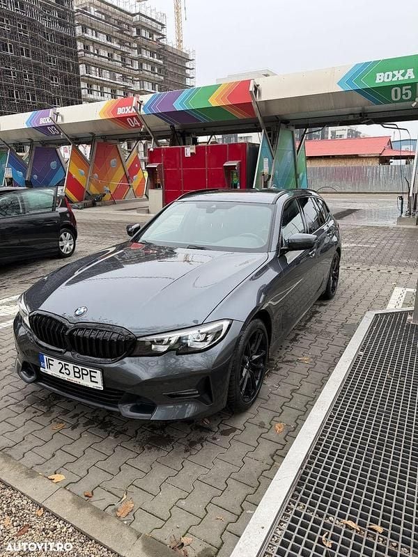 Culoaregri Utilizat 2020 BMW 320 Shadowline Break | 23.900 EUR (Preț OK) - Imagine 1/4