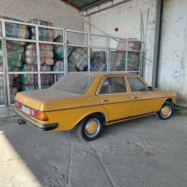 Utilizat 1980 Mercedes 240 Break | 11.000 EUR - Imagine 1/4