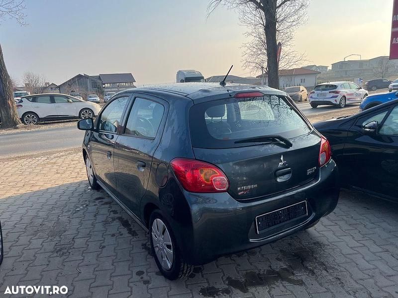 Second-hand Mitsubishi Space Star Inform 71 CP (52 kW) 2014 Culoaregri Monovolum