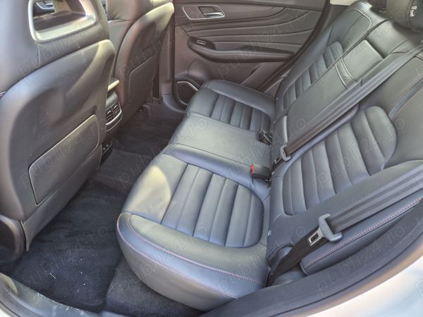 Second-hand MG EHS Luxury 258 CP (189 kW) 2021 Alb SUV