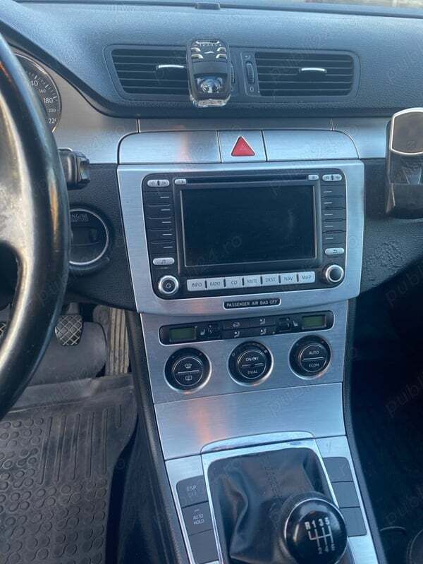 Utilizat 2006 VW Passat Break | 4.000 EUR - Imagine 1/4