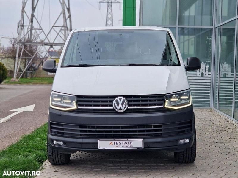 Second-hand VW Caravelle 150 CP (110 kW) 2017 Culoarealb Monovolum