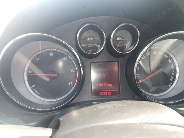Utilizat 2009 Opel Insignia Break | 2.300 EUR - Imagine 1/4