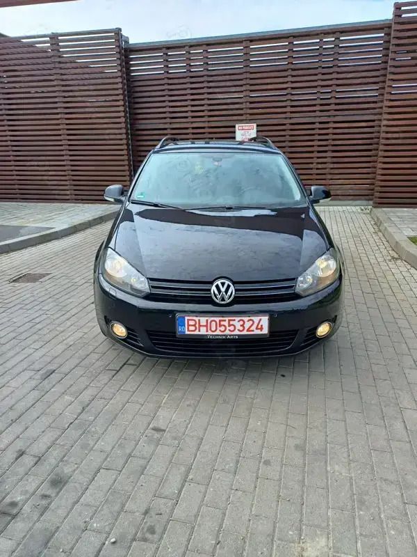 Negru Utilizat 2013 VW Golf VI Match Break | 6.400 EUR (Puțin scump) - Imagine 1/4