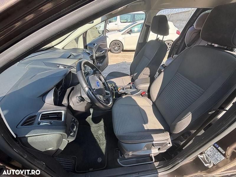 Second-hand Ford Grand C-Max Titanium 170 CP (125 kW) 2016 Culoaremaro Monovolum