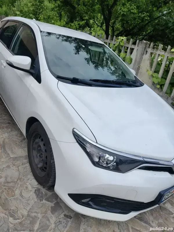 Utilizat 2016 Honda HR-V SUV | 8.600 EUR (Super Preț) - Imagine 1/4