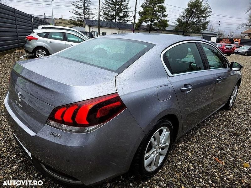 Second-hand Peugeot 508 Active 120 CP (88 kW) 2015 Culoareargint Berlinǎ