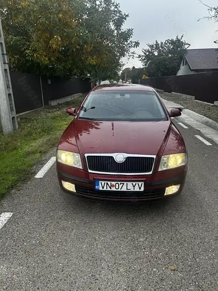Rosu Utilizat 2006 Skoda Octavia Berlinǎ | 2.300 EUR (Scump) - Imagine 1/4