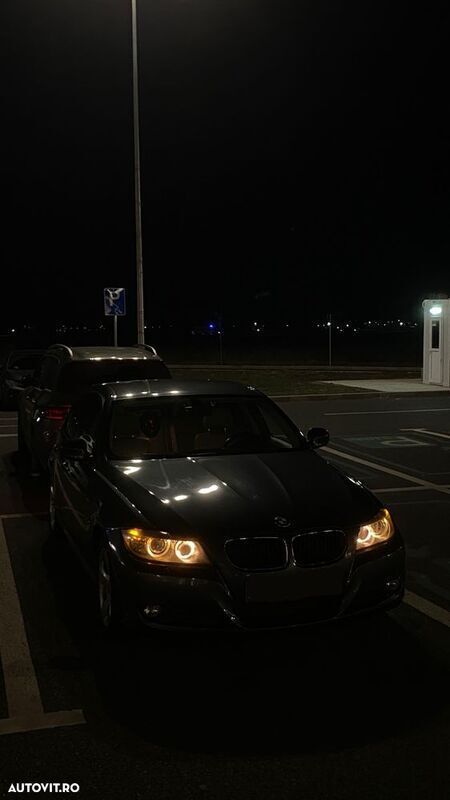 Verde Utilizat 2011 BMW 320 Efficient Dynamics Berlinǎ | 6.850 EUR (Preț OK) - Imagine 1/4