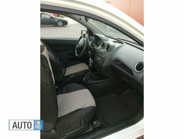 Second-hand Ford Fiesta 50 CP (36 kW) 2007 Alb Hatchback