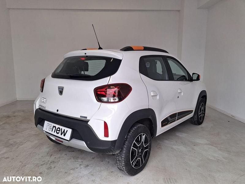 Second-hand Dacia Spring Expression 33 kW (45 CP) 2022 Culoarealb Hatchback