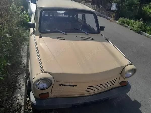 Utilizat 1990 Trabant 1.1 Berlinǎ | 1.490 EUR - Imagine 1/4