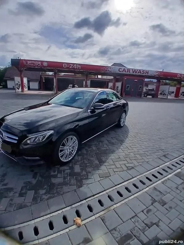 Second-hand Mercedes C220 170 CP (125 kW) 2014 Berlinǎ