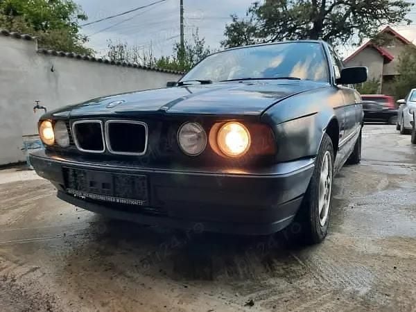 Utilizat 1994 BMW 524 Berlinǎ | 1.990 EUR - Imagine 1/4
