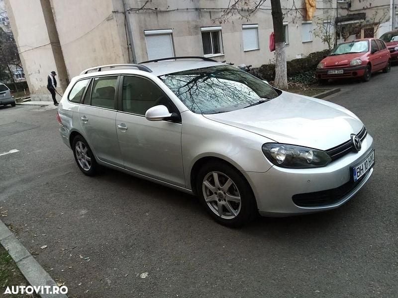 Culoareargint Utilizat 2011 VW Golf Highline Break | 3.999 EUR (Preț bun) - Imagine 1/4